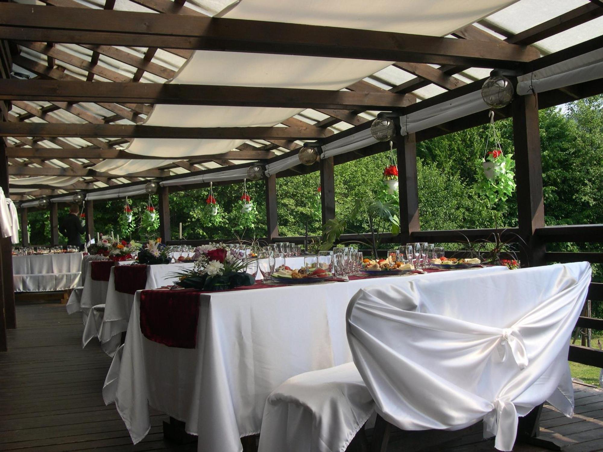Hotel Cabana La Noi Rîşnov Exterior foto